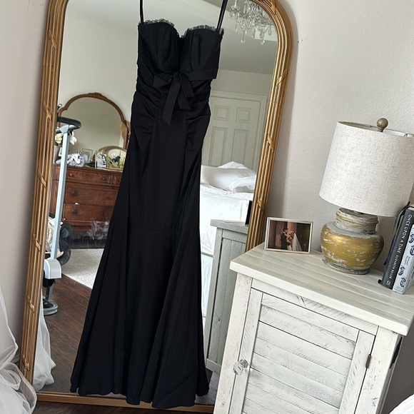 Y2K Caché black formal mermaid gown size 2 - Picture 2 of 8